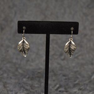 NWT Howard's Silver Leaf Dangle Earrings